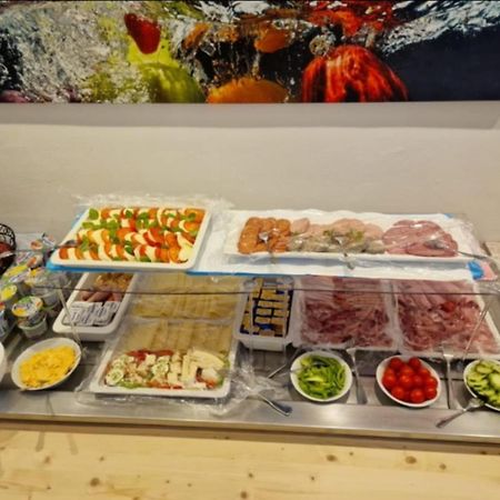 Hotel Villa Sisi 波金格 外观 照片